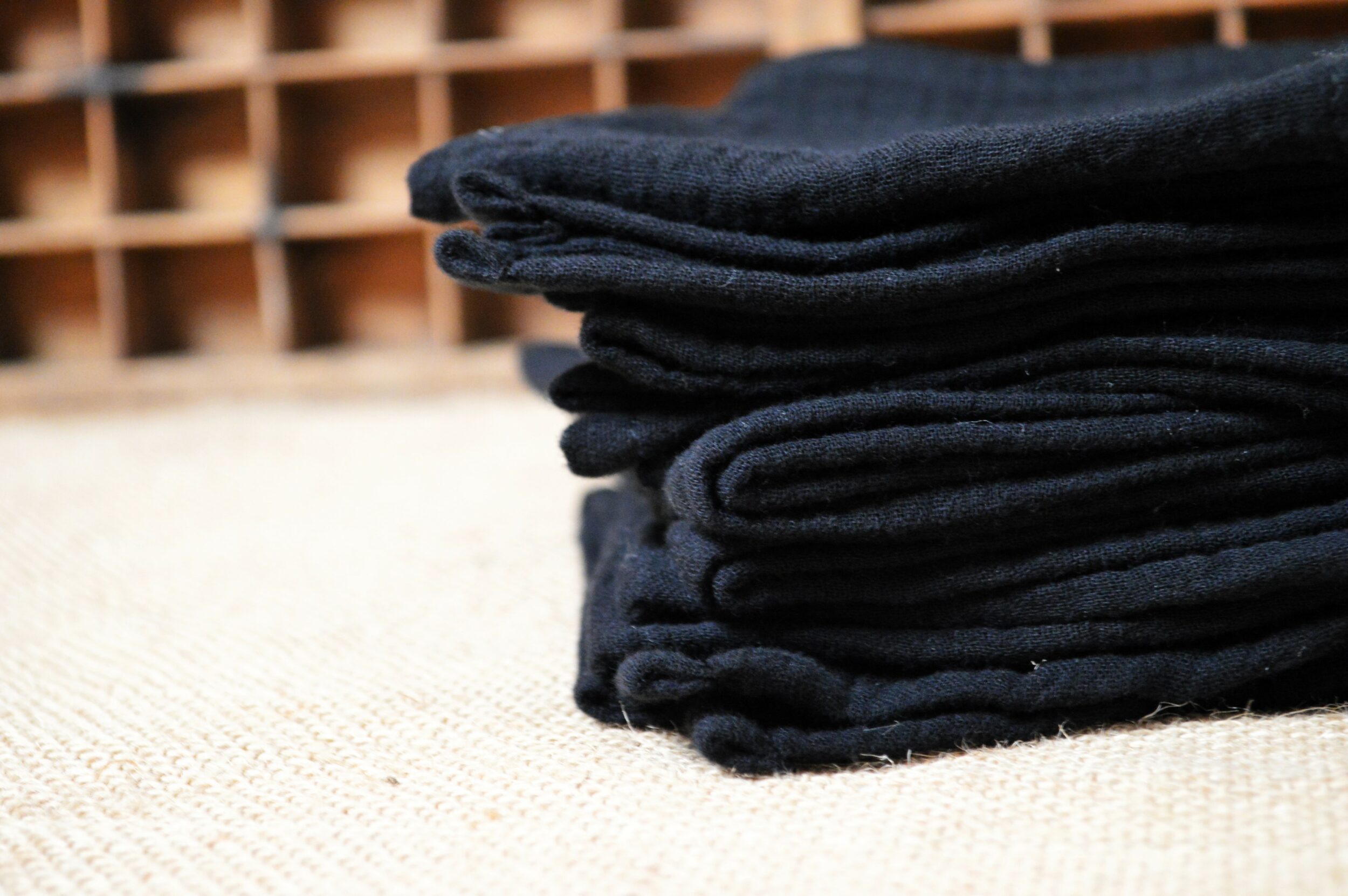 serviettes visage double gaze de coton noire